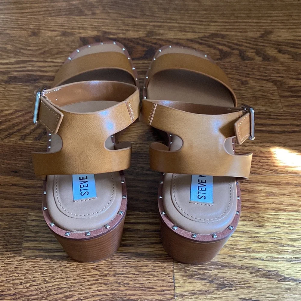 Steve Madden Harleign Wedge Sandal - Cognac - Picture 4 of 7